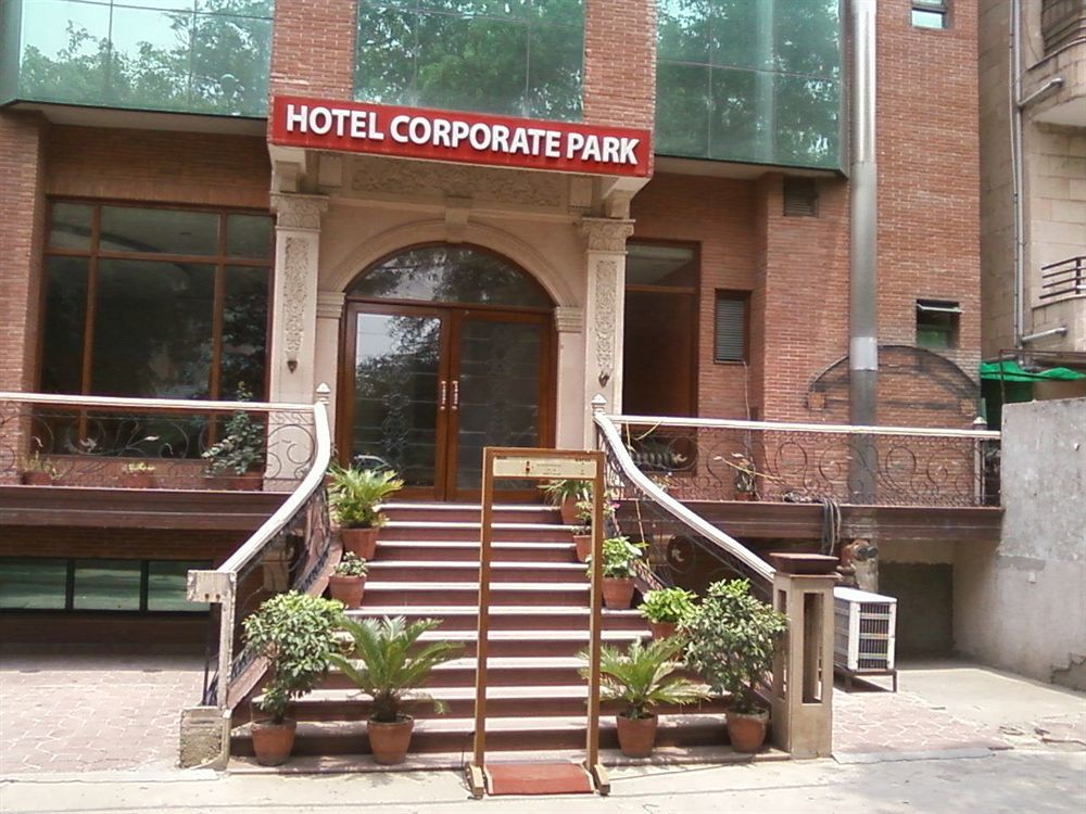 Hotel Treebo Corporate Park Nueva Delhi Exterior foto