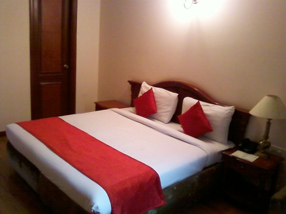Hotel Treebo Corporate Park Nueva Delhi Exterior foto